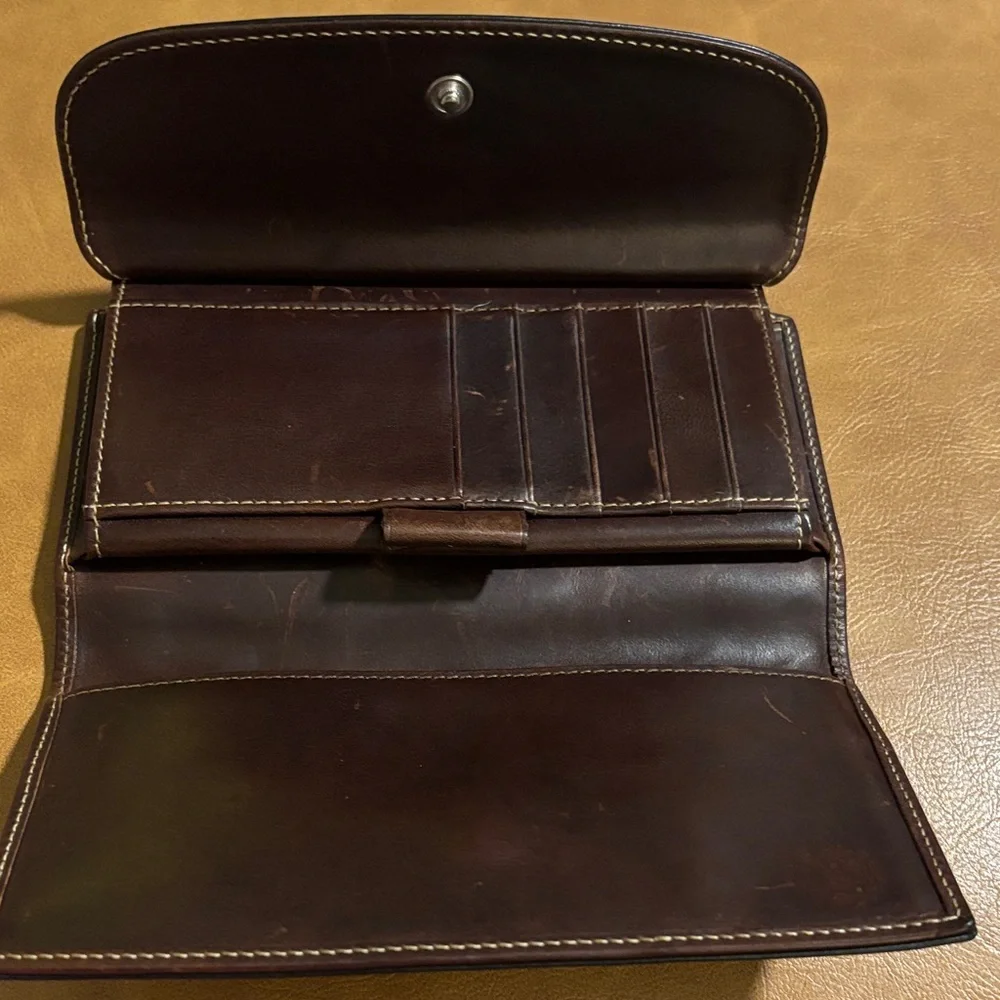 Dooney & Bourke Black Leather Wallet with Gold Accent